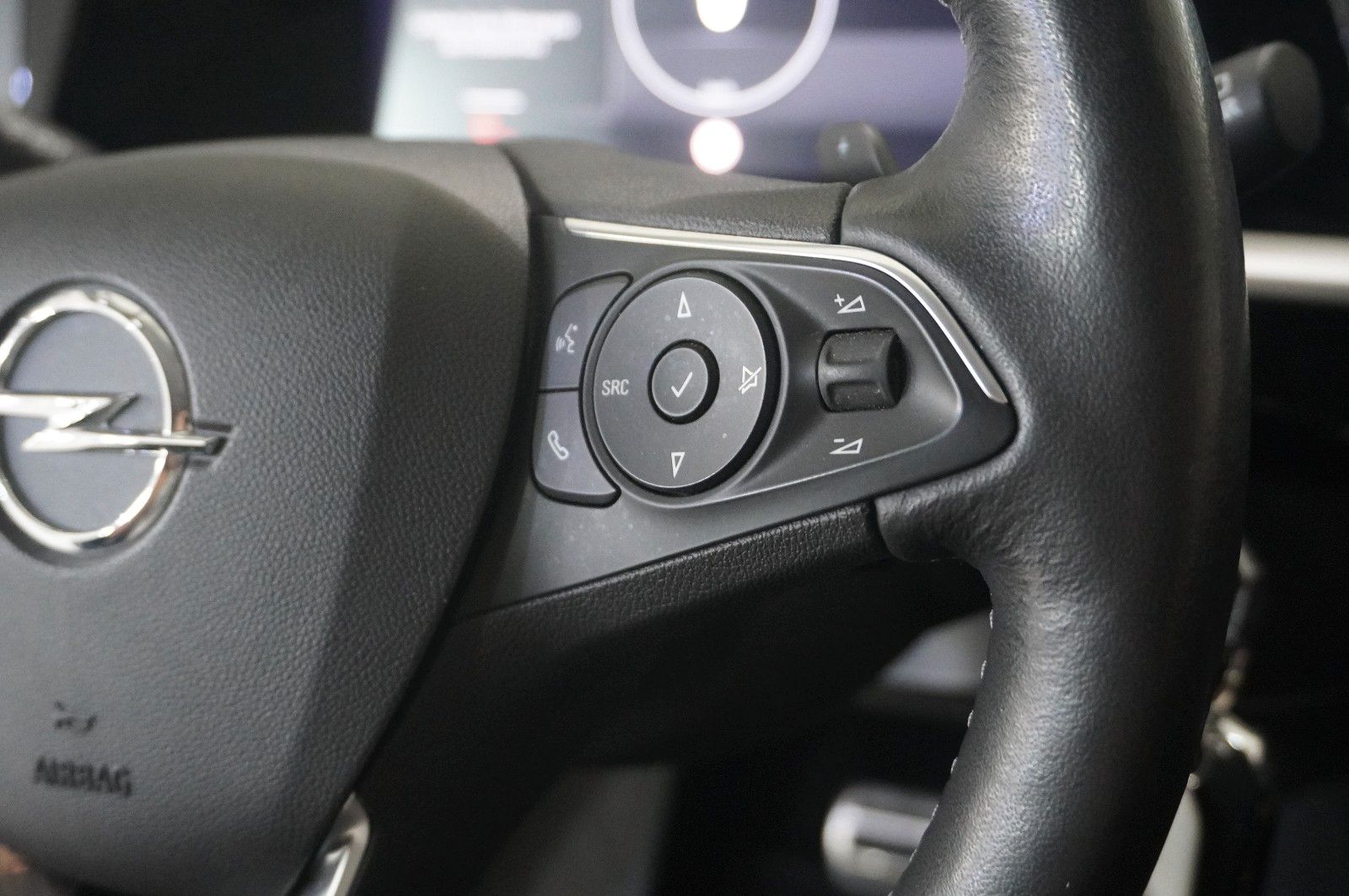 Fahrzeugabbildung Opel Grandland (X) 1.5D ELEGACE NAVI/LED/KAMERA/AHK
