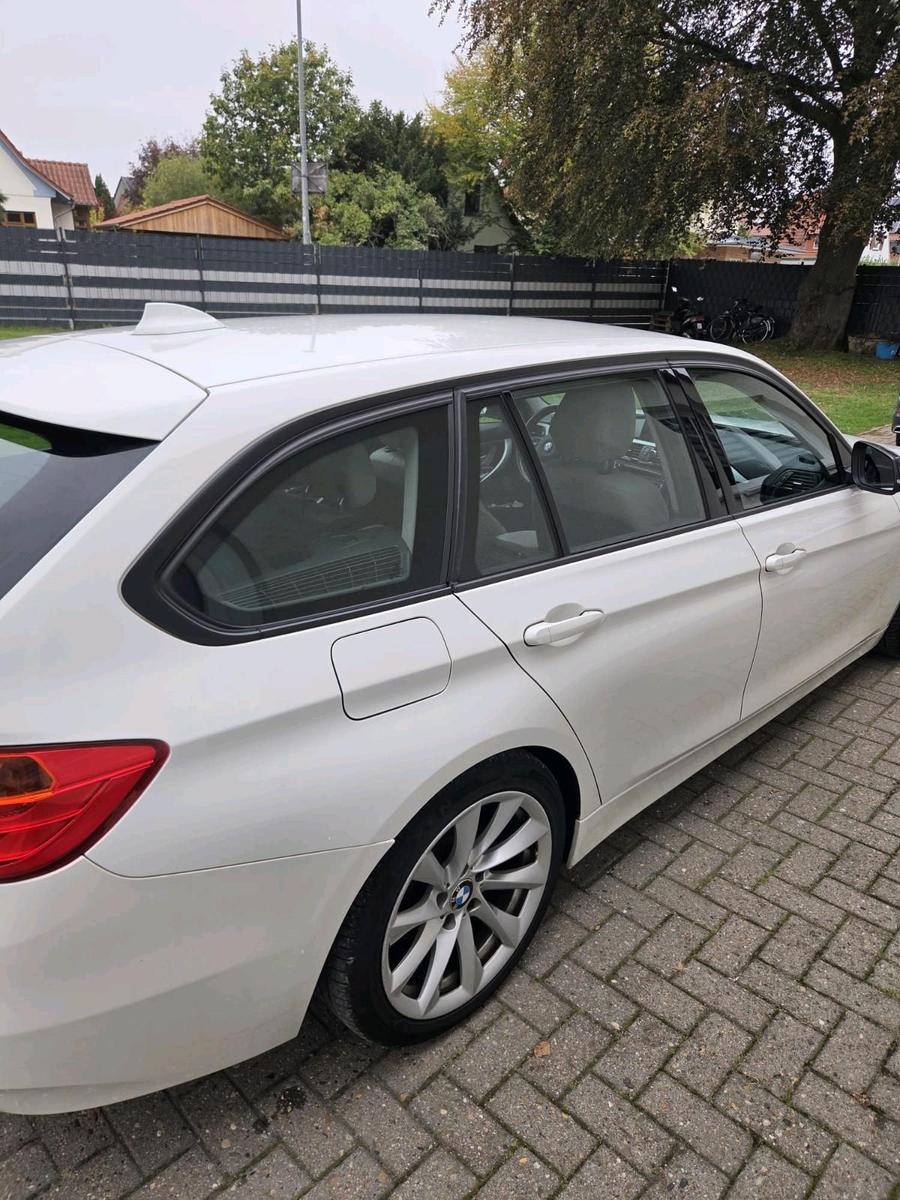 BMW 320