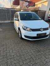 Volkswagen Touran 2.0 TDI DSG CUP BlueMotion Technology... - Volkswagen Touran: Cup Bluemotion Technology