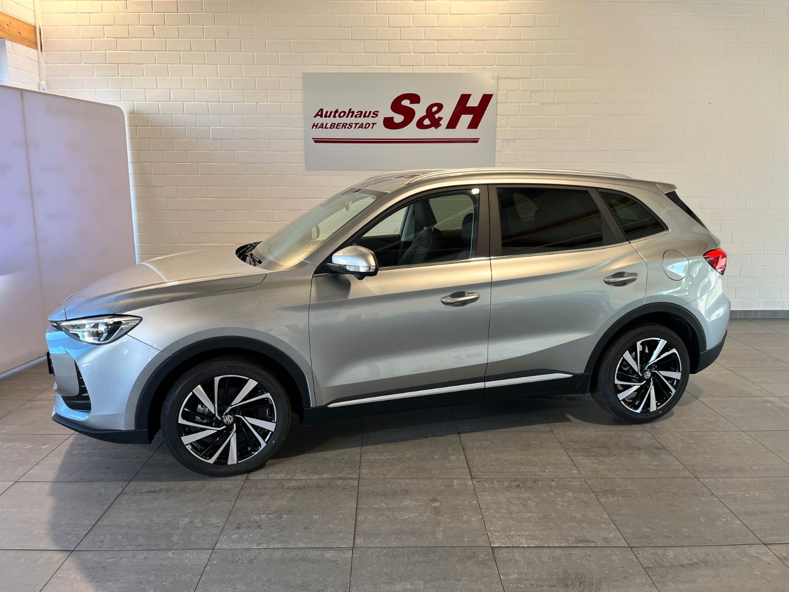MG ZS