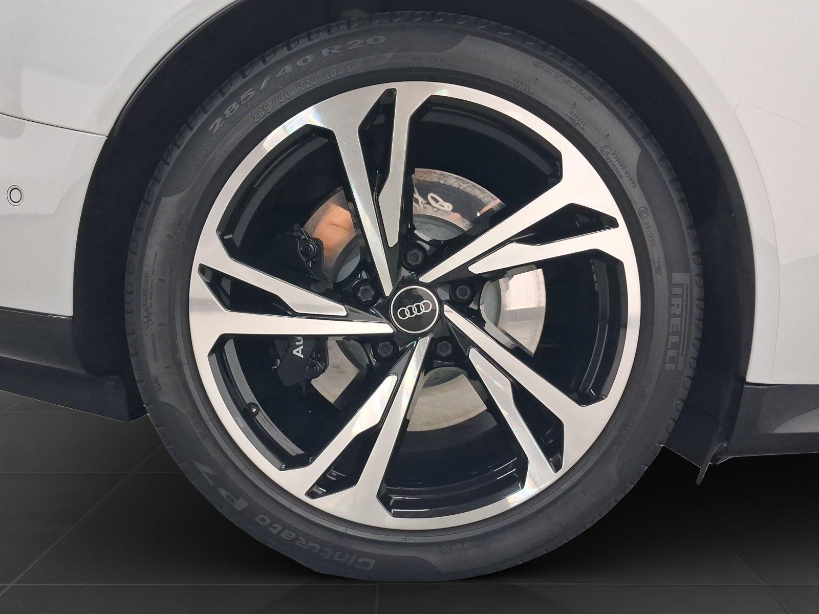 Audi e-tron GT OPTIK NAVI HuD