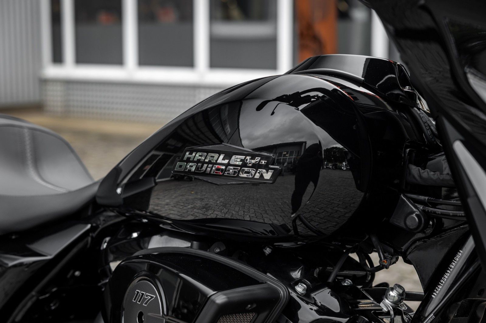 Fahrzeugabbildung Harley-Davidson Street Glide  FLHX MY24 117cui- Kesstech