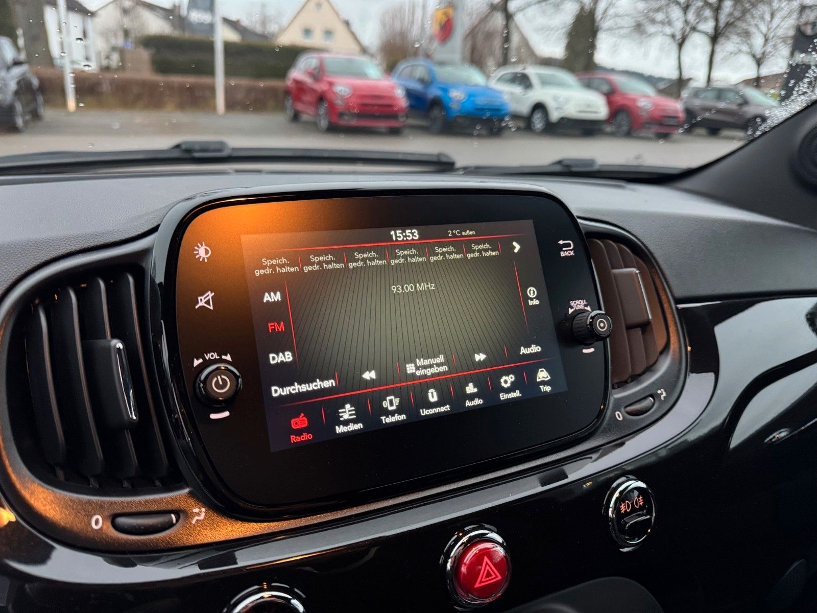 Fahrzeugabbildung Fiat FIAT 500 Hatchback Carplay Tempomat