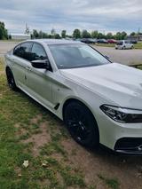 BMW 530i xDrive A - - BMW 530 Gebrauchtwagen in München