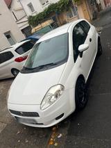 Fiat Punto 199 - Fiat Punto 199 mit Benzin-Antrieb