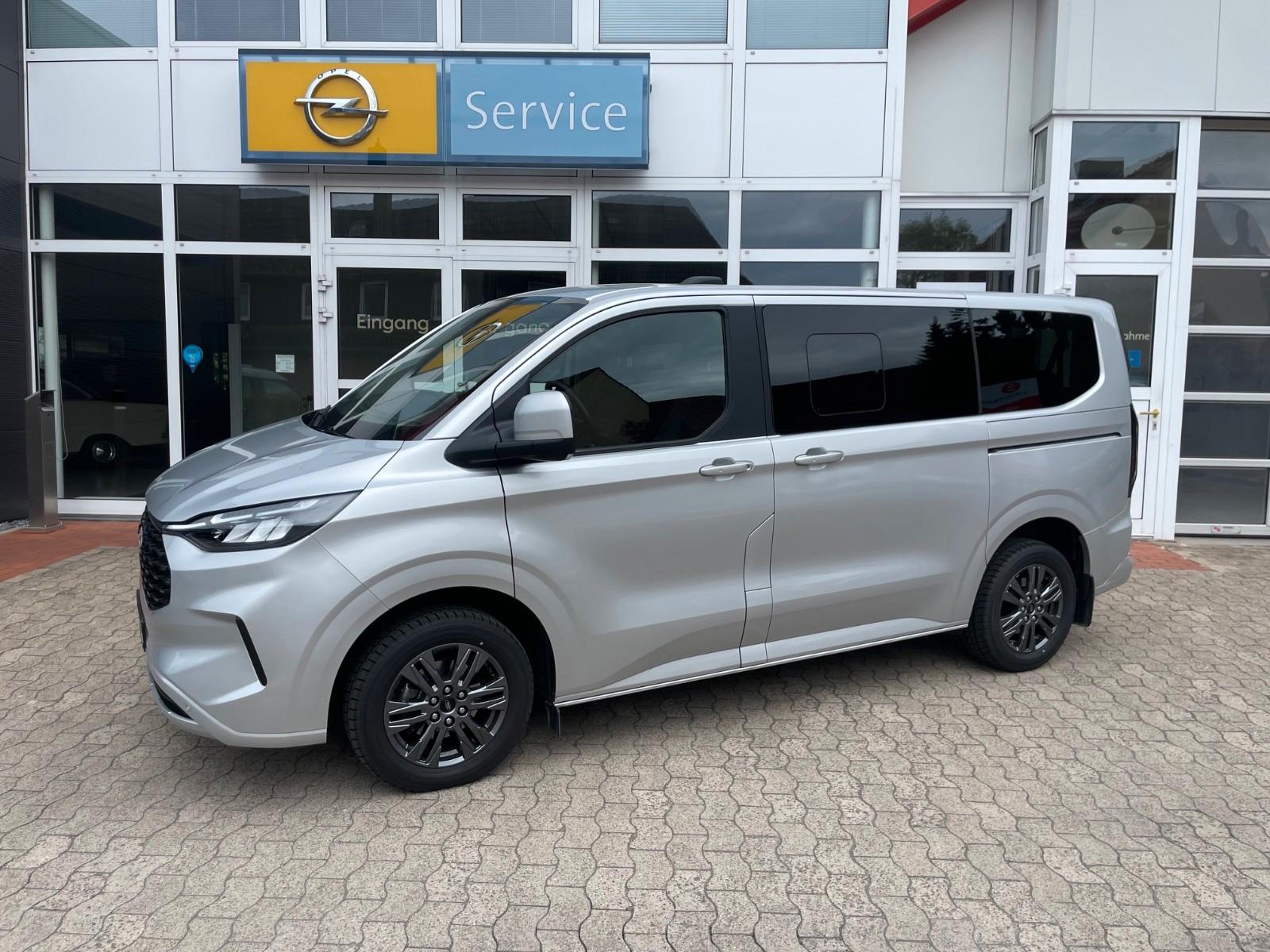Ford Tourneo Custom 2.0 EcoBlue 110kW 320 L1 Titanium