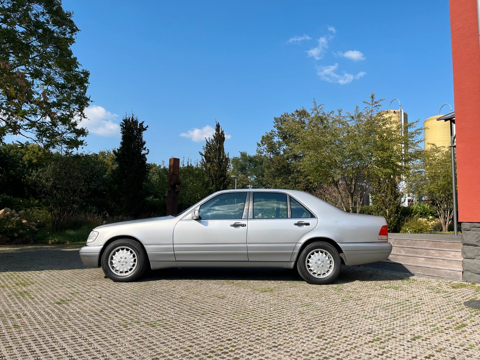 Fahrzeugabbildung Mercedes-Benz S 280