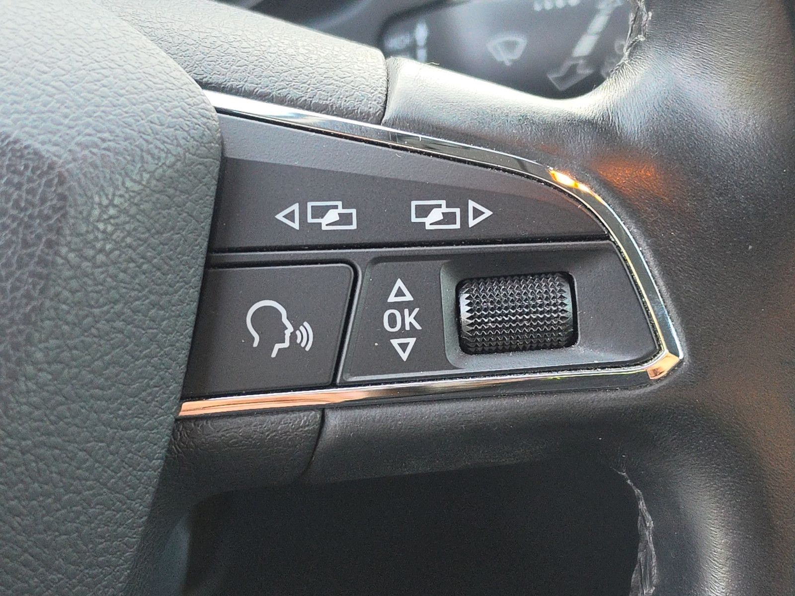 Fahrzeugabbildung SEAT Toledo Style TÜV SERVICE NEU