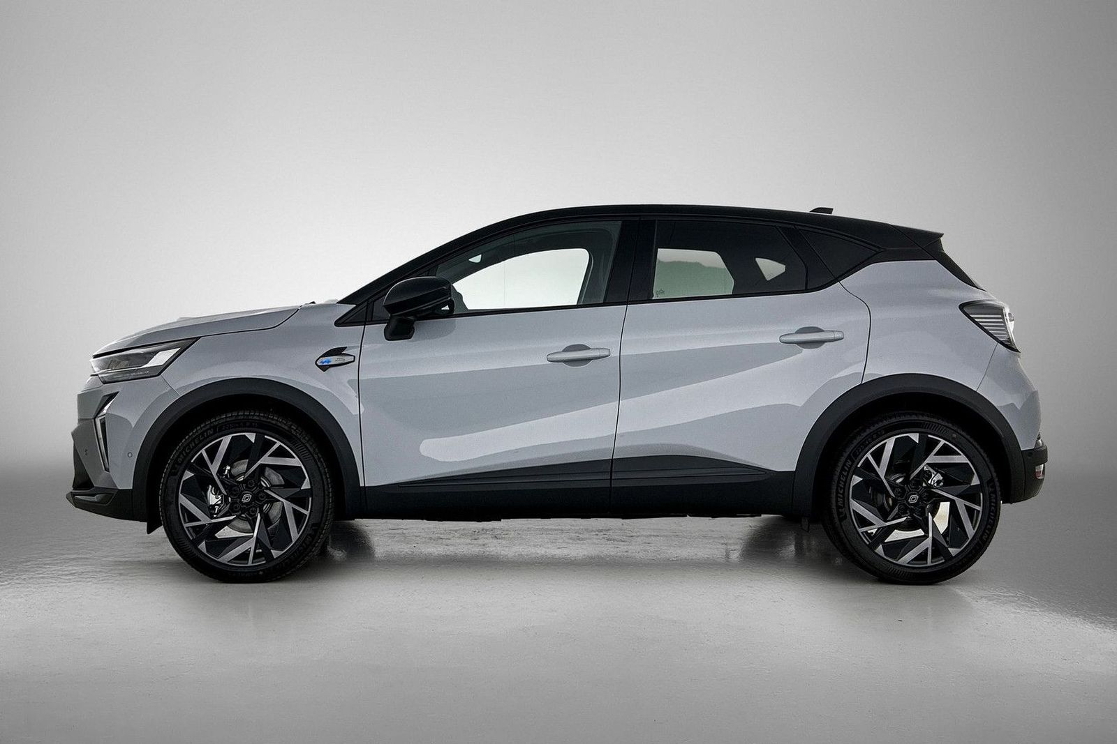 Renault Captur 1.8 E-Tech full hybrid 160 esprit Alpine imagem 2