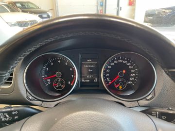 MYAUTOCENTER – Gebraucht- und Jahreswagen mit Werkstattservice in Pfaffenhofen Volkswagen Golf VI Team *Klima*SHZ*CD-Wechsler*