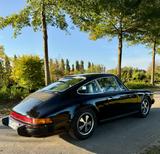 Porsche 911 2.7 Schiebedach Coupé - Porsche aus 1975: 911