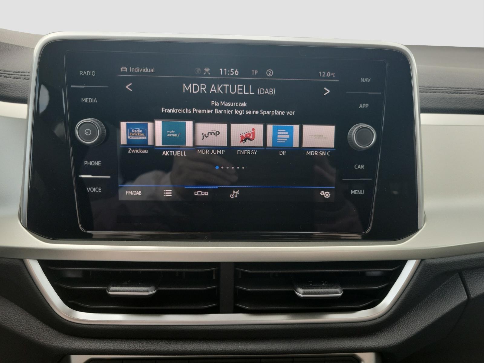 Volkswagen T-Roc 1.5TSI MOVE*LED*APP-CONNECT*SITZH*PDC