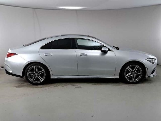 Mercedes-Benz MERCEDES-BENZ CLA 180 d Automatic Premium 4 PORT