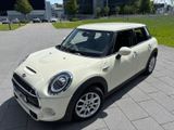 MINI Mini Cooper S Automatik 2.0 Liter , 192 PS ( F55