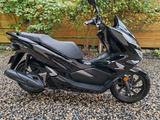 Honda PCX 125 Roller 2019 B196 A1 + Topcase - HONDA PC19
