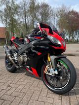 Aprilia RSV4 Factory - APRILIA RSV4 FACTORY