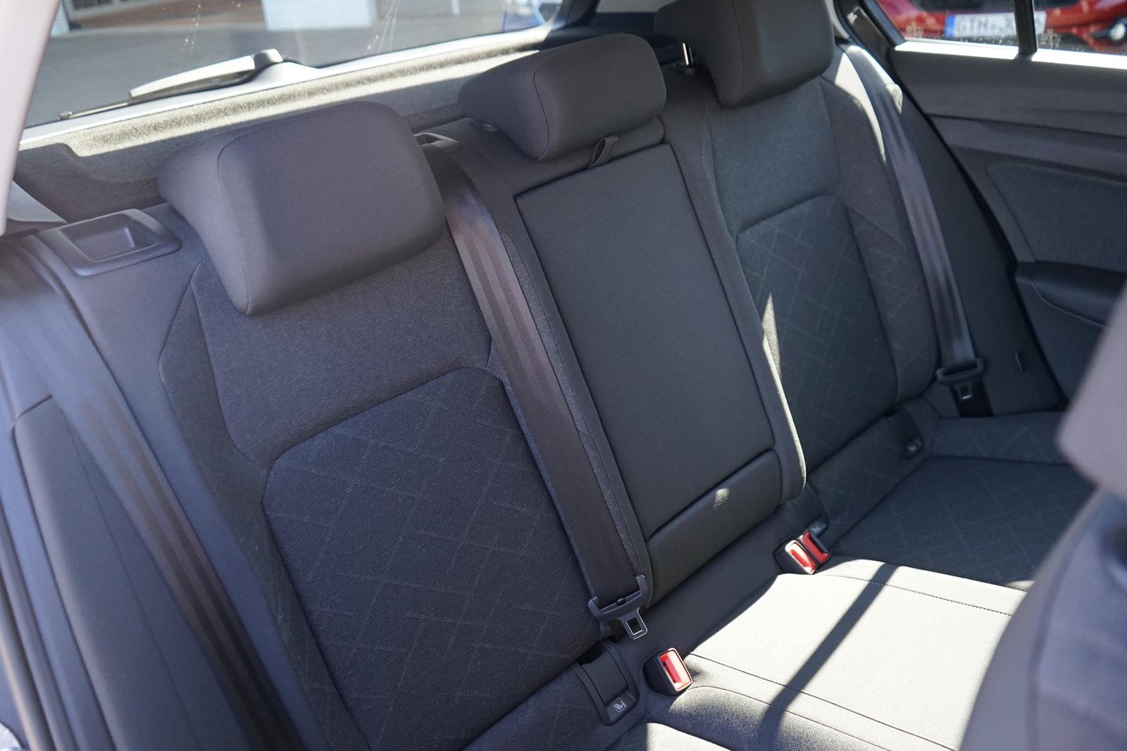 Volkswagen Golf VIII 1.5 TSI Life LED Navi Kamera Bluetooth, миниатюра 5