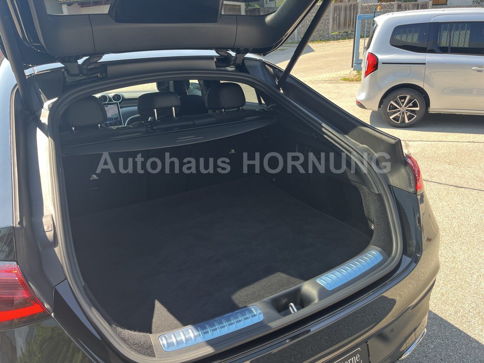 Mercedes-Benz GLC 220 d 4M Coupé AMG Line AHK Pano Night Memor foto 5