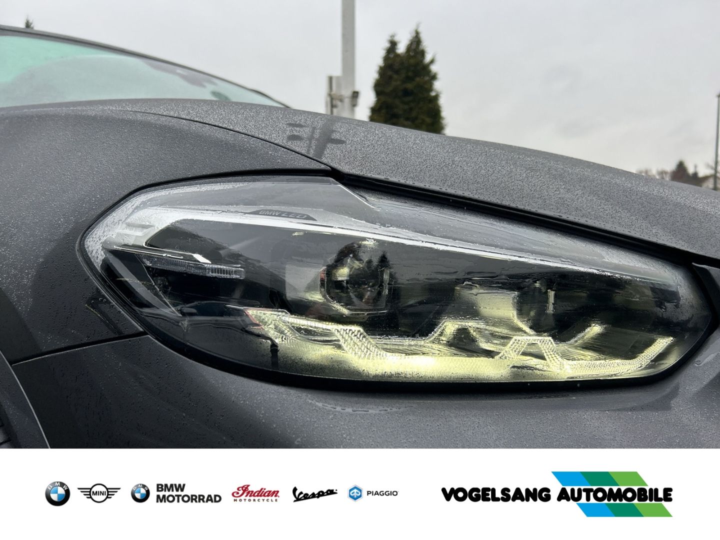 Fahrzeugabbildung BMW X3 xDrive 20iA M Sport Navi groß Panorama HiFi 2