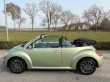 Volkswagen VW New Beetle Cabriolet 2.0 Automatik Bj.2006 - Volkswagen New Beetle mit Benzin-Antrieb: Automatik