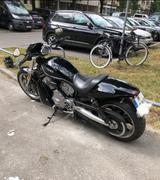 Harley-Davidson VRSCR STREET ROD - CUSTOMIZED - Motorräder mit 125 ccm