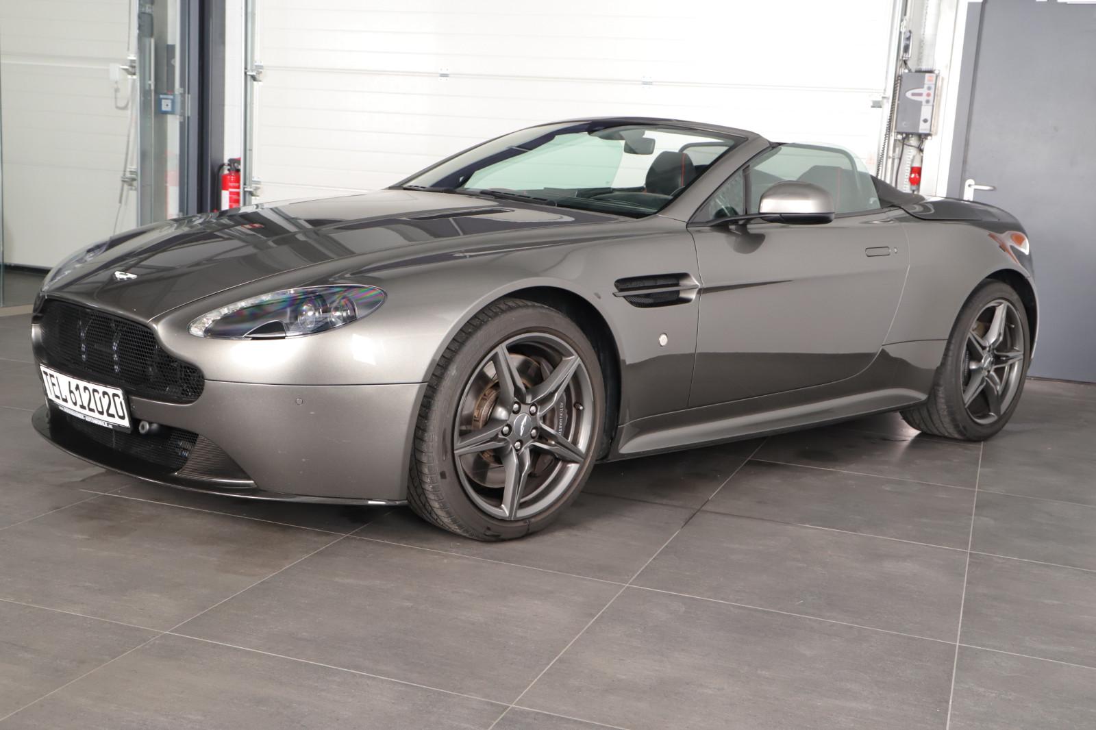 Aston Martin V8 Vantage 4.7 Sondermodell 1 OF 200 Cabrio AMR