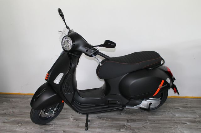 Vespa GTS 300 Super Sport