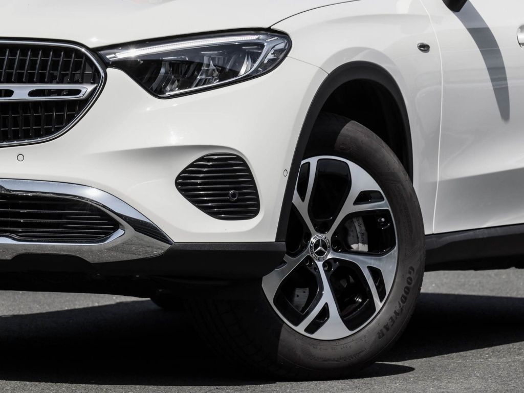 Mercedes-Benz GLC 300 de 4M Avantgarde/Pano/AHK/360/Distr/Memo foto 6