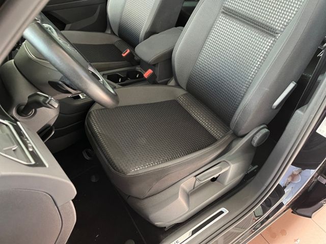 Fahrzeugabbildung Volkswagen Tiguan 2.0 TDI DSG ACTIVE LED ACC TRAVEL-ASSIST
