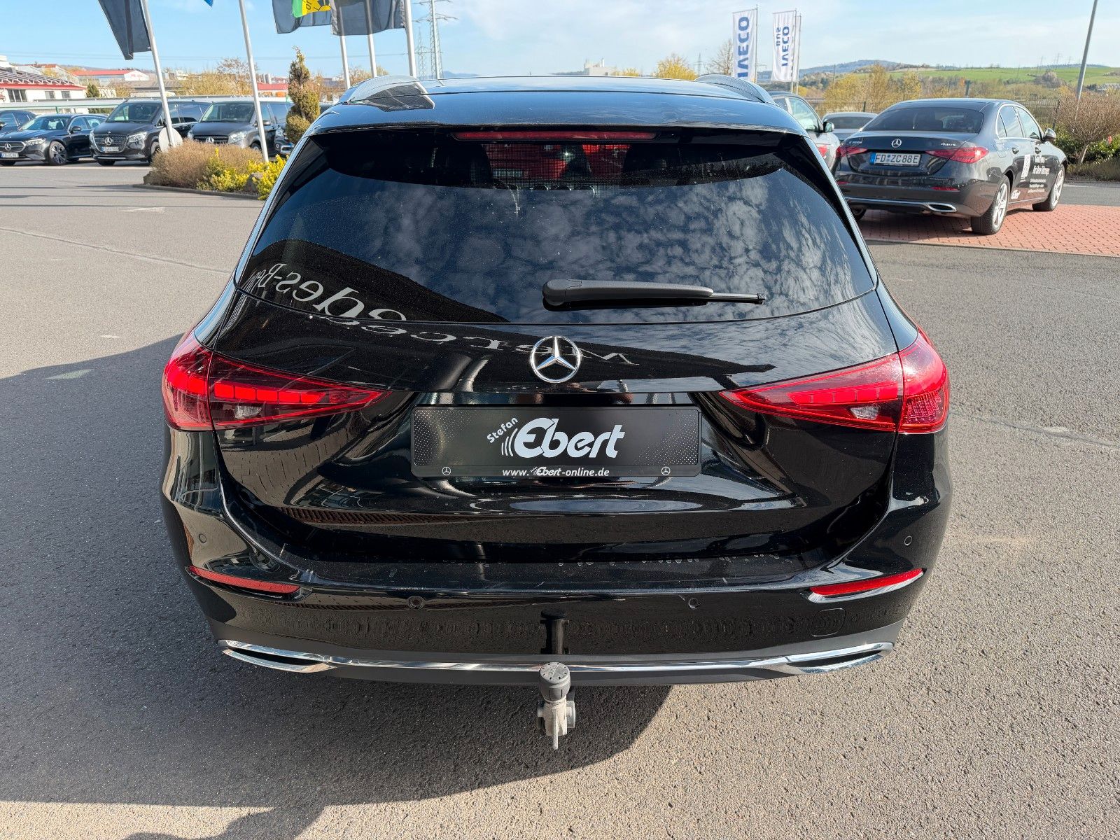 Fahrzeugabbildung Mercedes-Benz C 200d T Avantgarde+AHK+Ambiente+RKamera+MBUX+