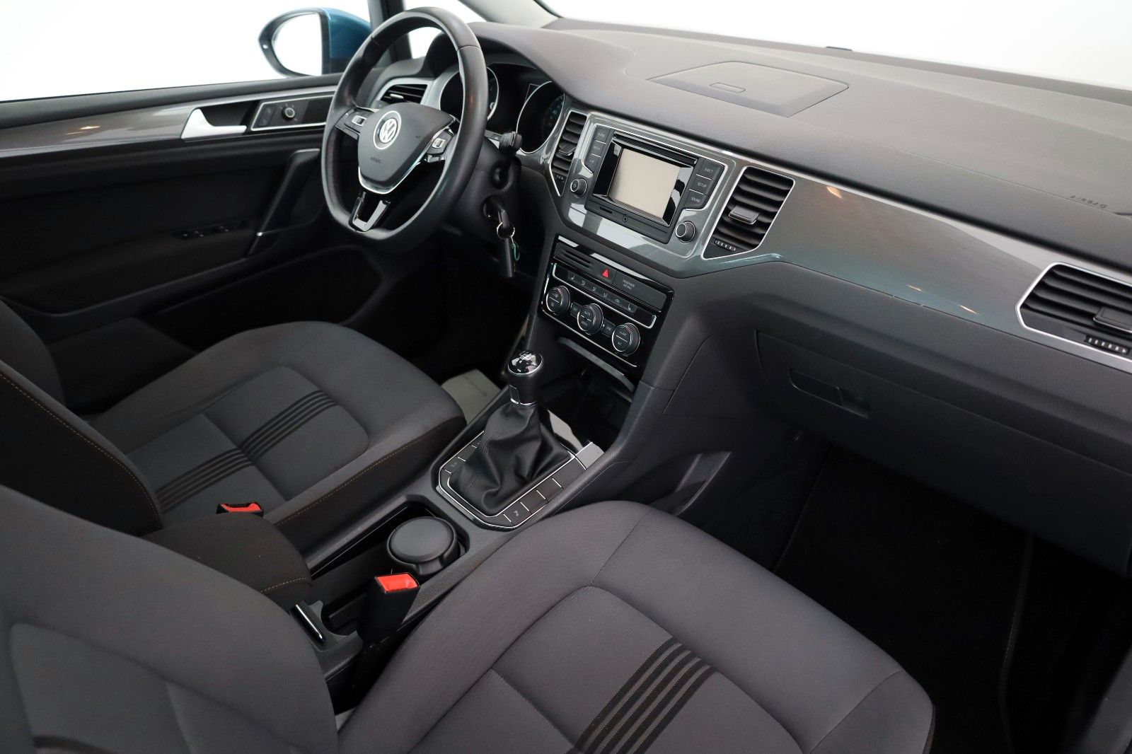 Fahrzeugabbildung Volkswagen Golf Sportsvan VII Allstar SH,PDC,8 fach bereift
