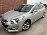 Hyundai i40 cw Style +AUTOMATIK+BUSINESS PAKET+TOP AUSST - Hyundai i40 mit Diesel-Antrieb: Kombi, Automatik