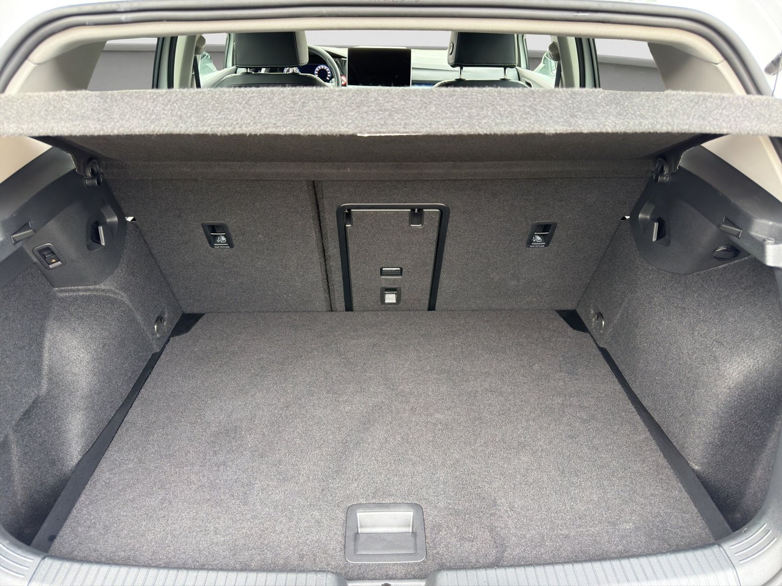 Volkswagen Golf - Bild 14