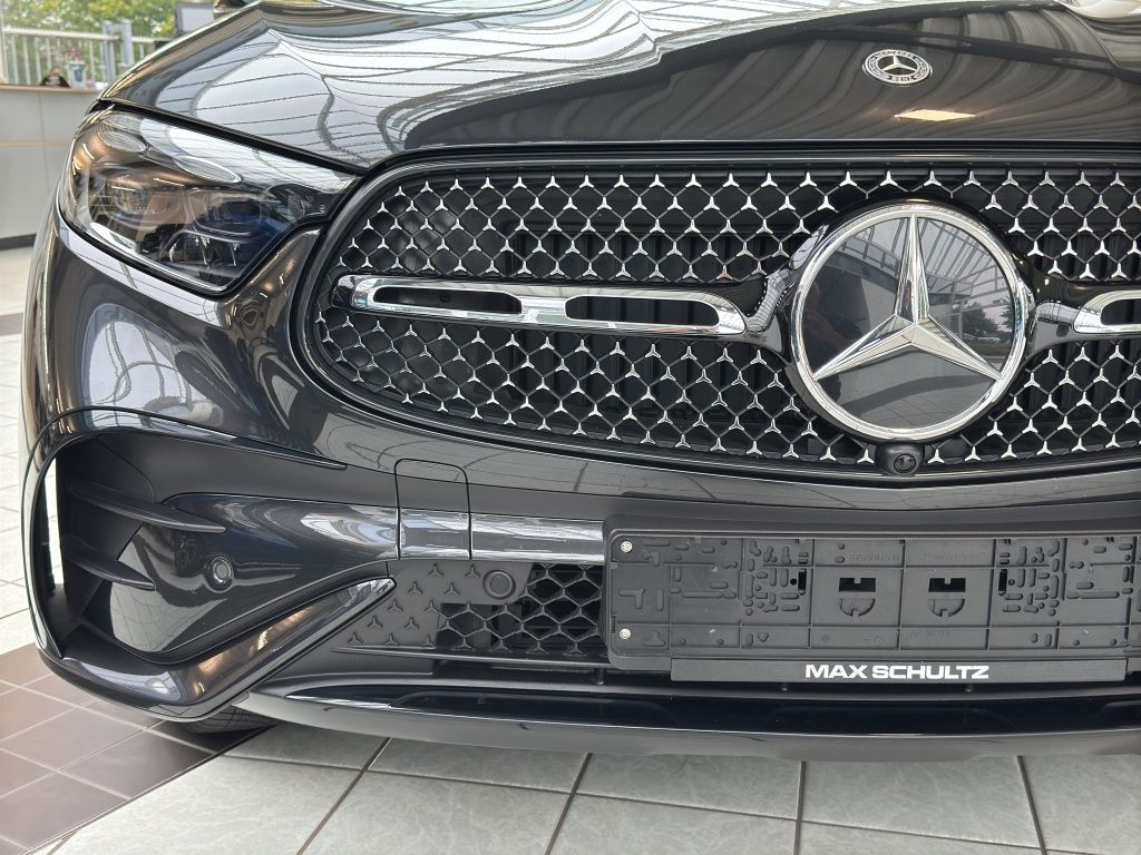 Fahrzeugabbildung Mercedes-Benz GLC 200 4MATIC AMG Line*NightPaket*DIGITAL Light