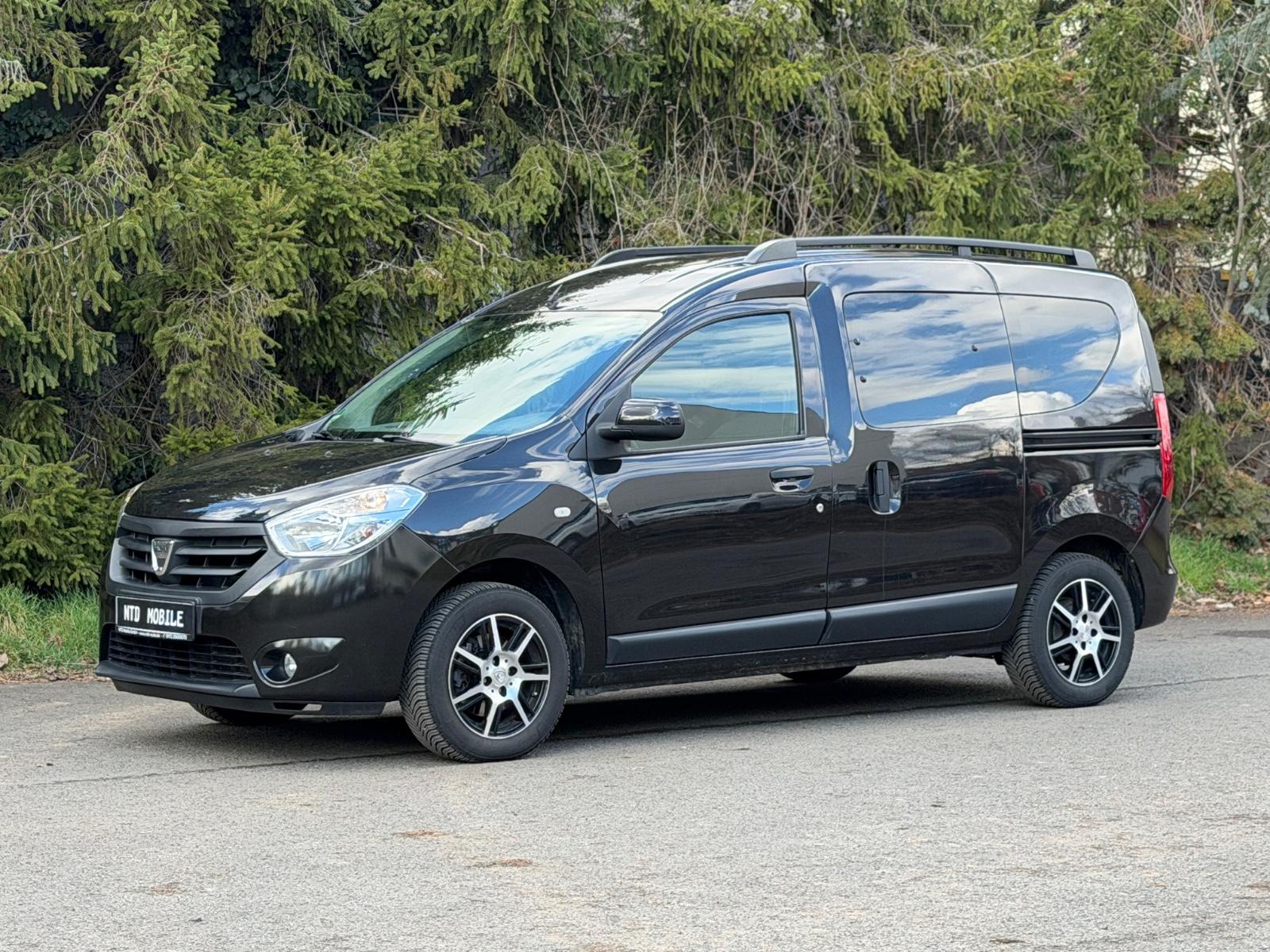 Dacia Dokker 1.HAND (RENTNER) WENIG KM! +KLIMA+NAVI+ZV