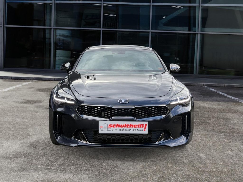Fahrzeugabbildung Kia Stinger 3.3 T-GDI AWD OPF GT