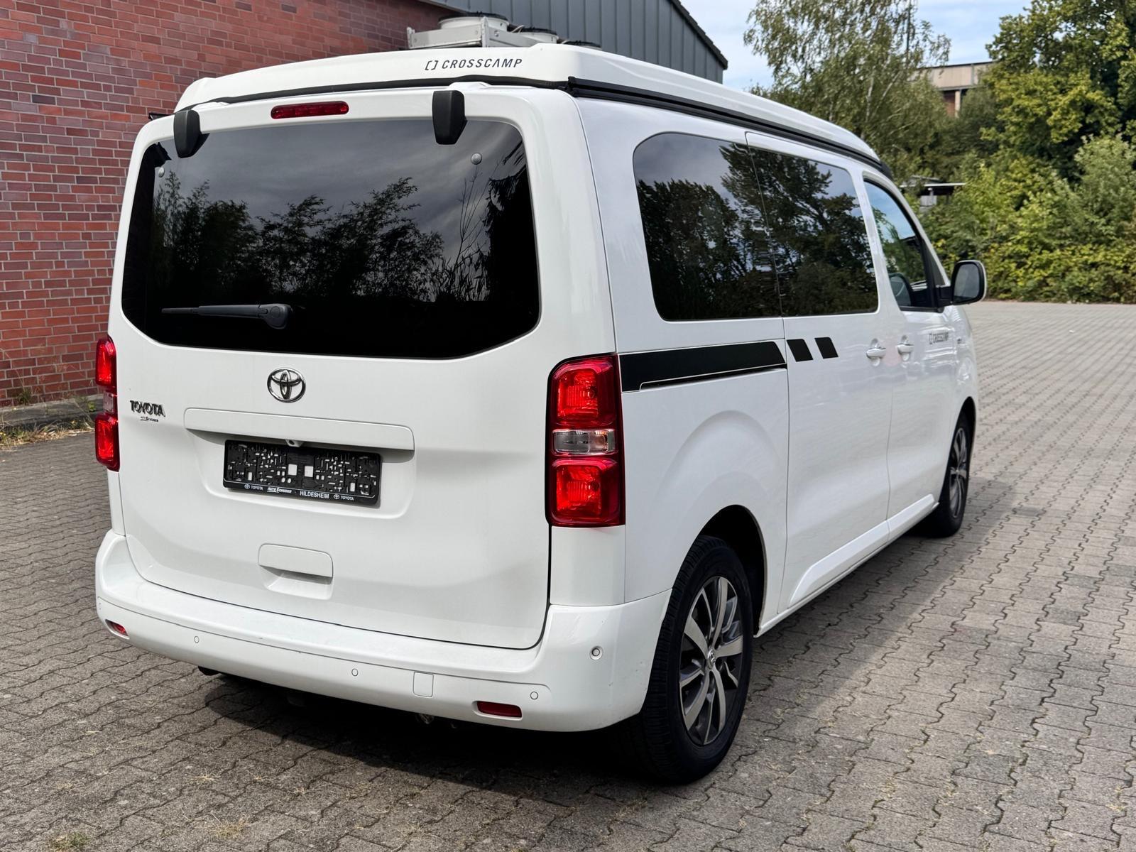 Toyota Crosscamp - Automatik - Standheizung - 1.Hand -