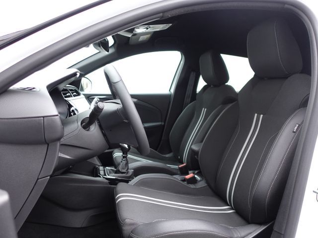 Fahrzeugabbildung Opel Corsa F 1.2 Turbo GS KlimaA,LED,Navi,SHZ,Kam.,LM