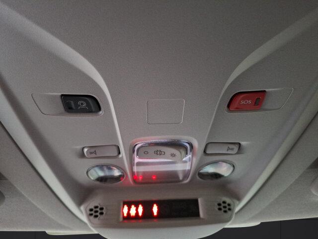 Citroën Berlingo M PLUS 1.5 D 100 // Rent 6 Mon. // +180