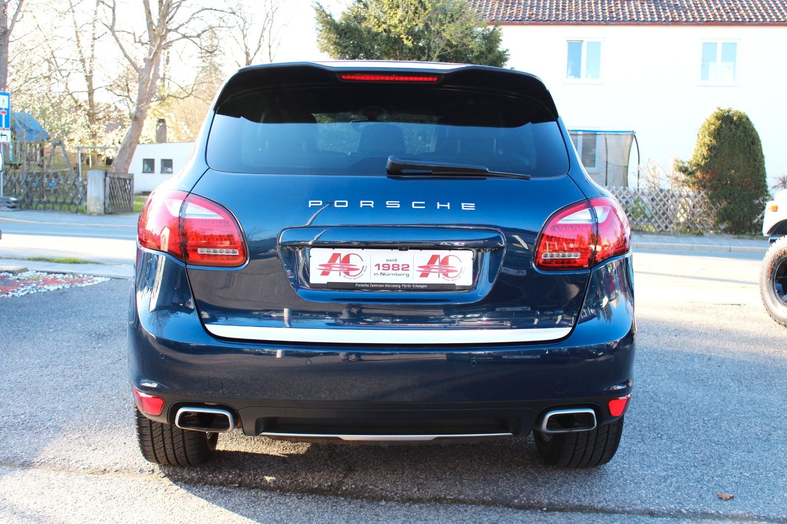 Cayenne Diesel V6 LUFTFAHR.,/AHK/SEHR GEPFLEGT!