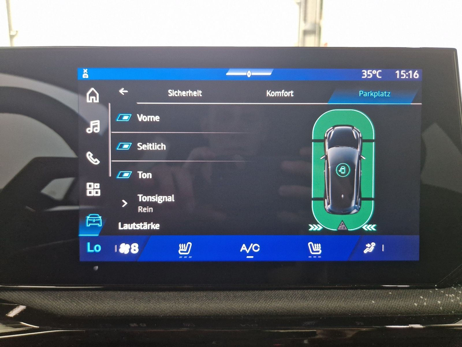 RENAULT Clio  Techno TCE 115 EDC Winterpaket – Bild 33