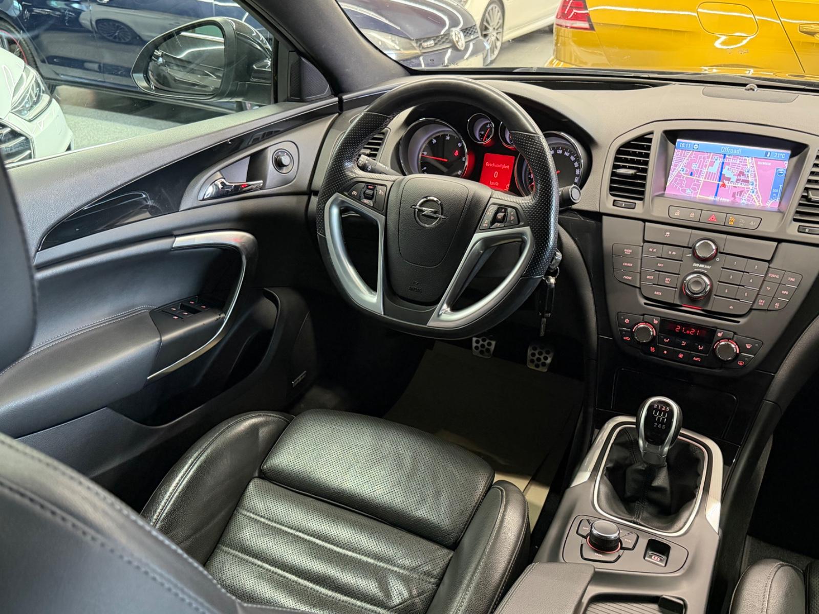 OPEL INSIGNIA 2.0 CDTI 160ch OPC-LINE BVM Pack sport Sièges chauffants cuir