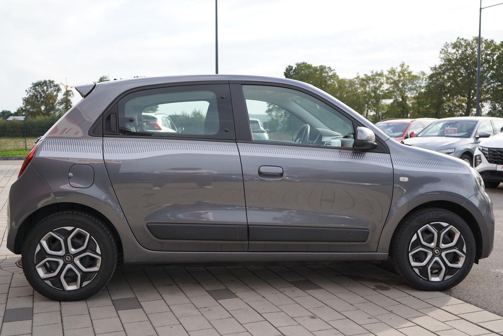 Renault Twingo 1.0 Limited Klima Bluetooth Touchscreen