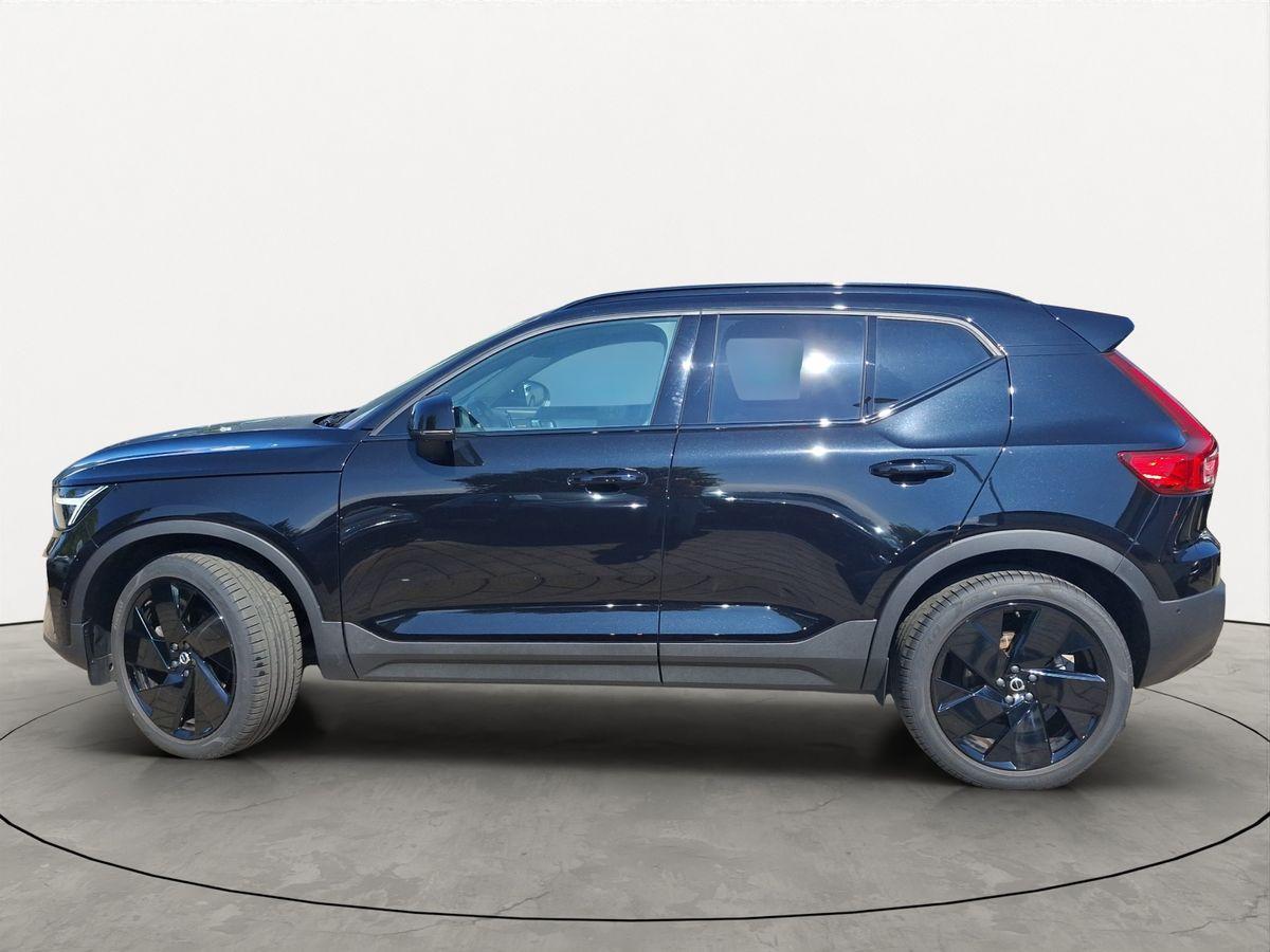 Volvo XC40 B3 Black Edition Plus 360° PANO AHK H/K 20"