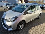 Toyota Yaris Comfort/AUT/NAVI/SHZ/KAM/FREISPRECH/LMF/ - Toyota Gebrauchtwagen in Neumünster