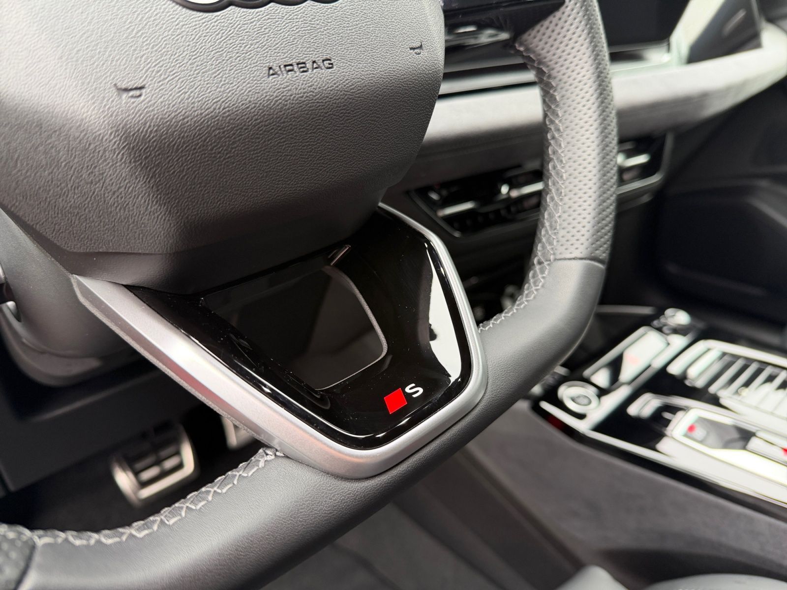 Audi Q6 e-tron - Bild 17