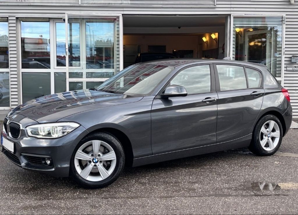Image of BMW 120