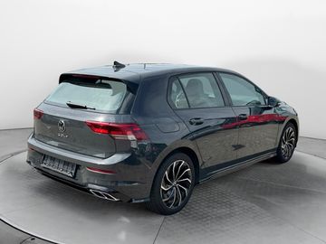 Volkswagen Golf R-Line 1,5 l TSI 130 PS 6-Gang