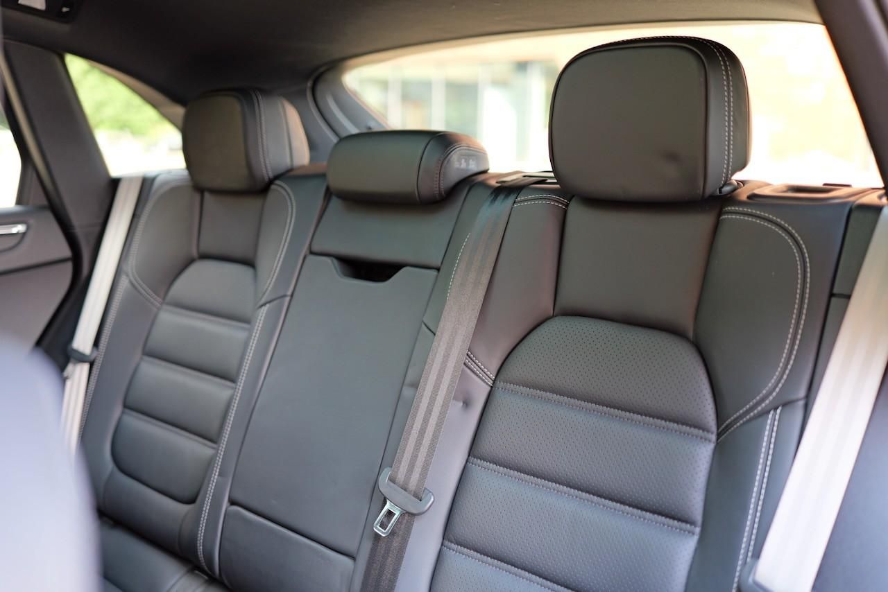 Porsche Macan Sportabgasanlage inkl. Sportendrohren schw foto 21