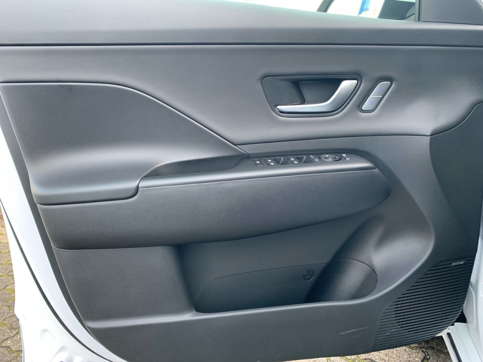 Fahrzeugabbildung Hyundai KONA Prime Elektro 65,4 kWh Sitz el.SD BOSE Assi